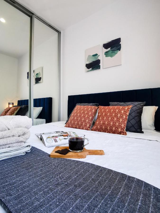 Phaedrus Living Seaside Residence Lighthouse 70 Paphos Bagian luar foto